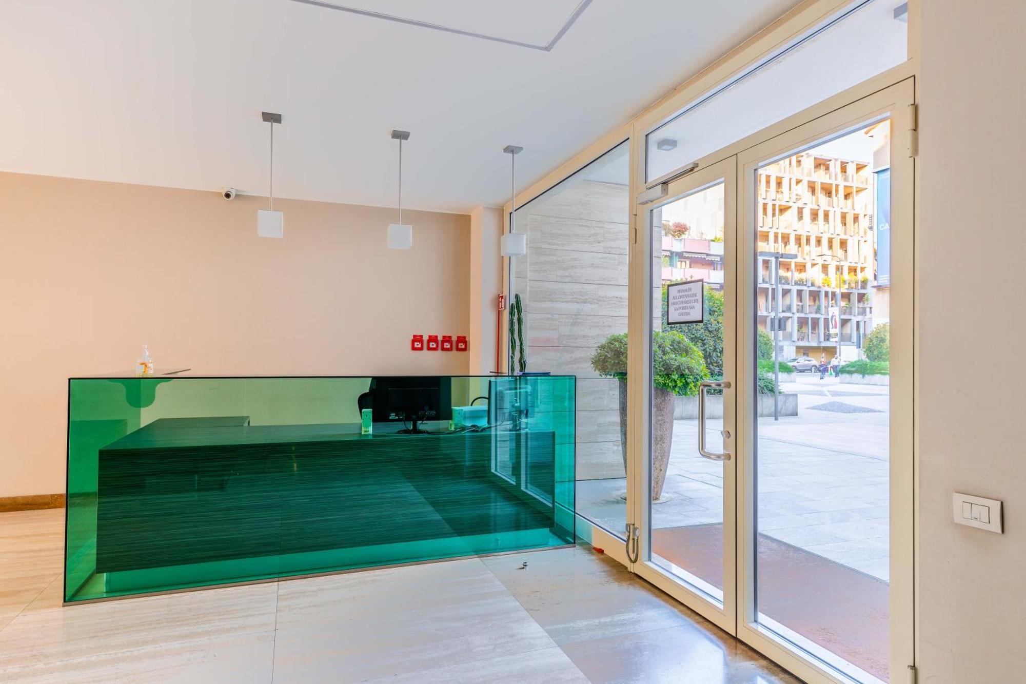 Luxury Apartment - Free Private - Parking Maestri Campionesi 16 Milano Eksteriør bilde